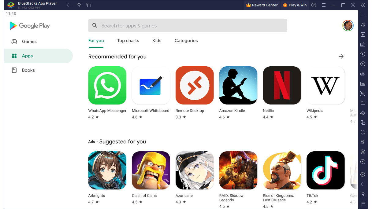 BlueStacks biedt tal van instelopties en geeft zelfs toegang tot de Play Store.