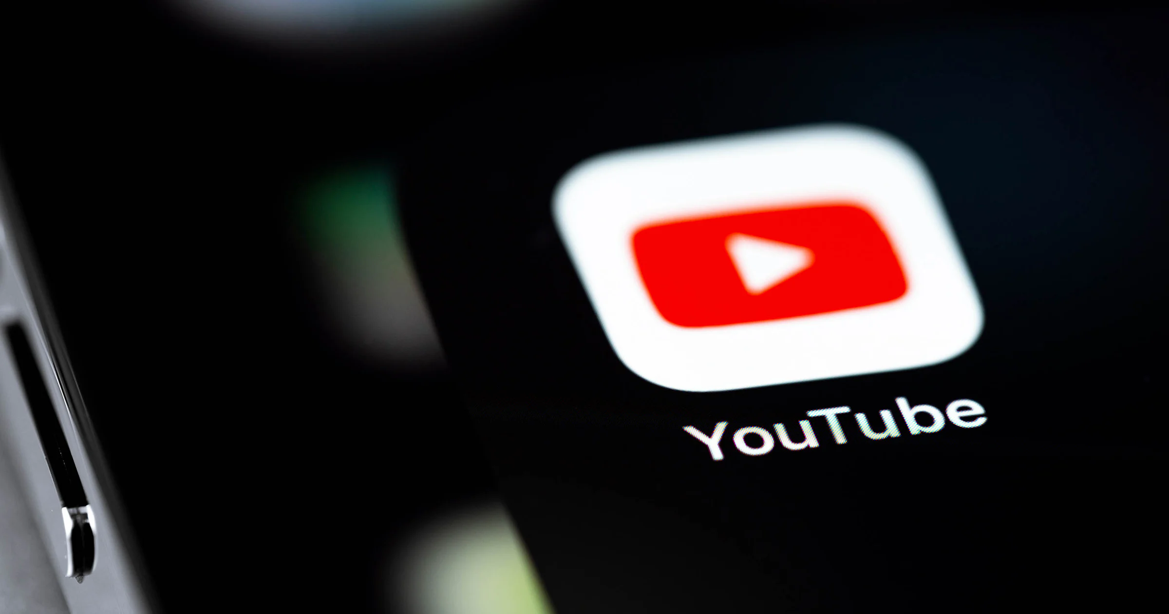 YouTube gaat video's met veel AI automatisch van label voorzien