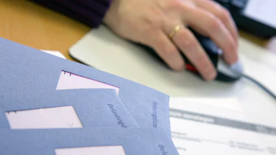 Chaos en drukte bij de Belastingdienst? Zo stuur je je aangifte inkomstenbelasting correct in