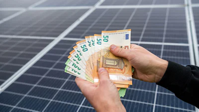 Toch nog verdienen aan je zonnepanelen? Zo doe je dat!