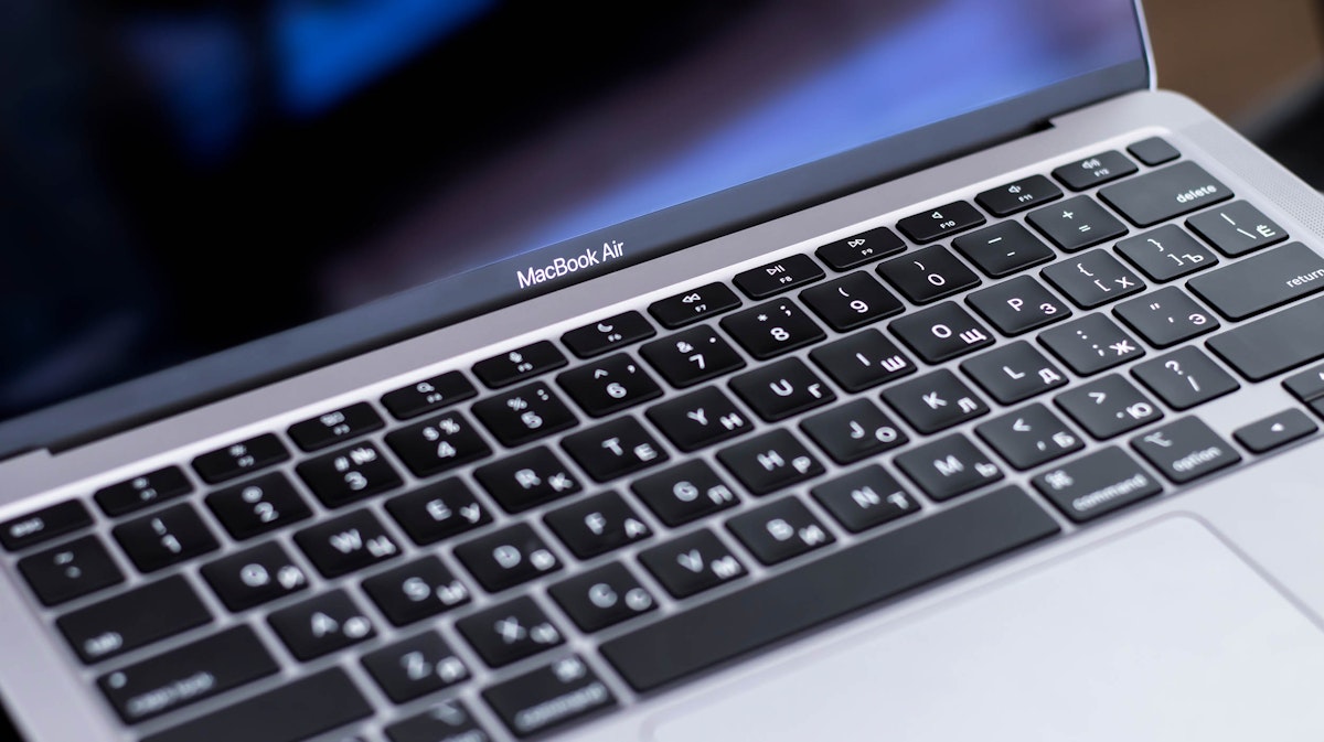 Basic keyboard shortcuts on your MacBook and iMac