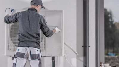 Warmtepomp installeren: laten doen of zelf doen?