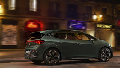 Spaanse stroomstoot: Cupra Born VZ heeft 326 pk!
