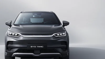 Flink grotere batterij voor elektrische BYD Tang