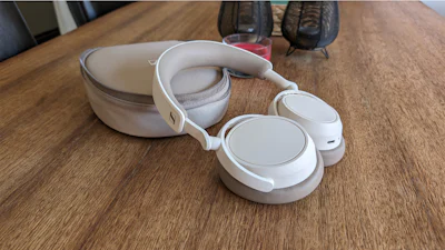 Review Sennheiser Accentum Plus – Hét midrange model van dit moment