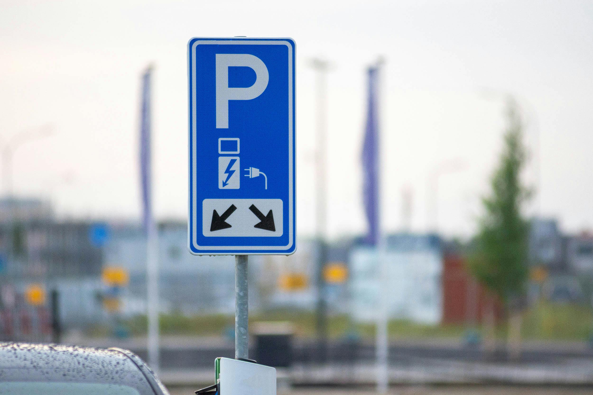 Meeste laadpaaldelers in provincie Flevoland