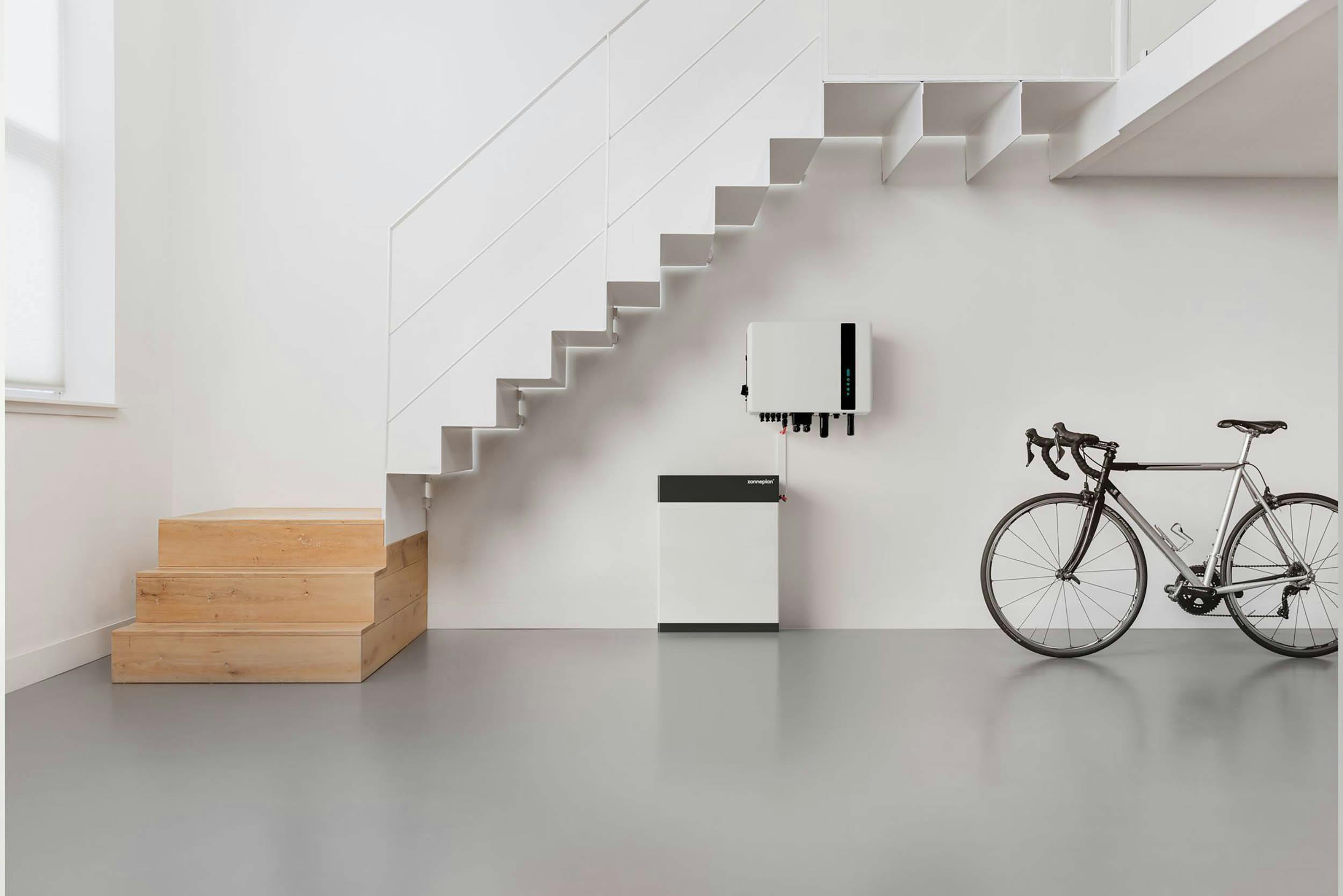 LET OP: MAG ALLEEN GEBRUIKT ALS TEKST OVER ZONNEPLAN GAAT, DUS ZORG DAT JE ZONNEPLAN IN IEDER GEVAL IN TEKST NOEMT Thuisbatterij thuisaccu home energy storing system Zonneplan Nexus