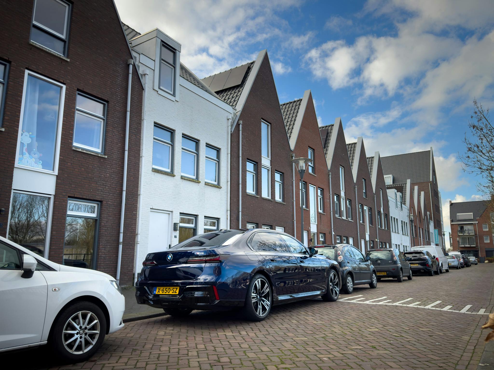 Een leaseauto voor de deur? Met financial lease blijft hij ook na de looptijd van jou.