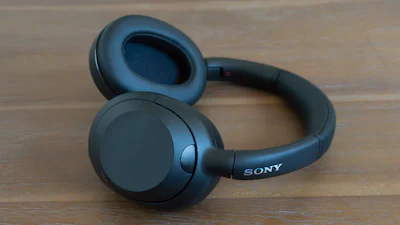 Review: Sony ULT Wear – Lekker geluid, maar soms iets teveel bas