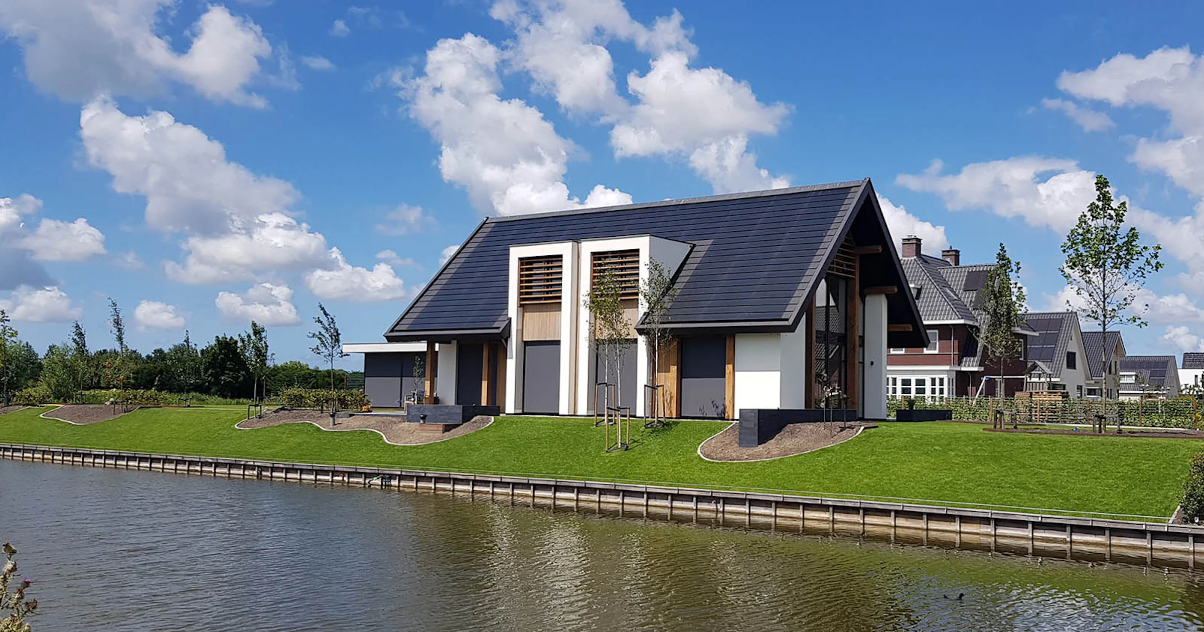 Zonnepanelen in je dak, in plaats van óp je dak