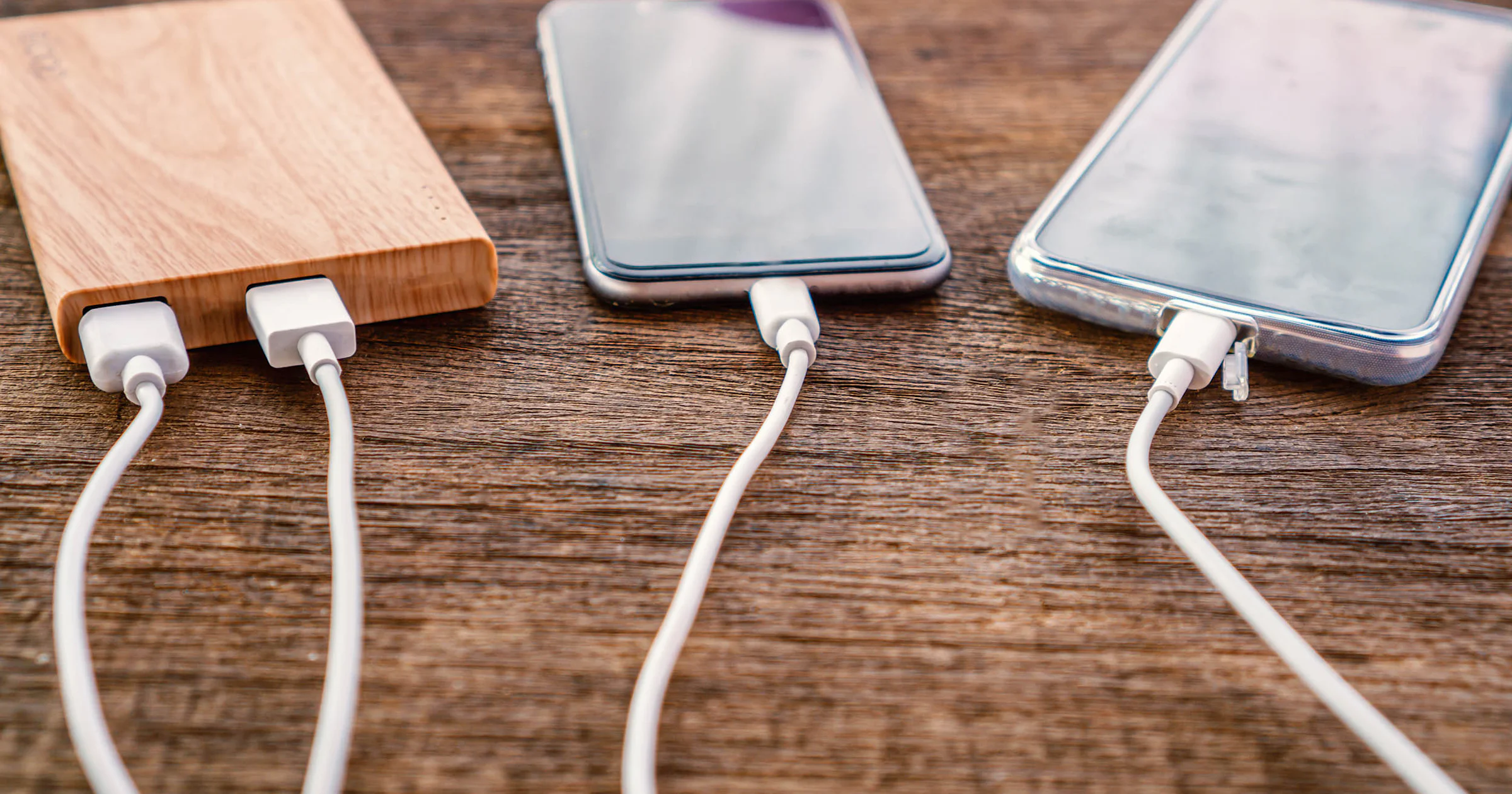 5 redenen waarom je smartphone langzaam oplaadt (en de oplossingen)