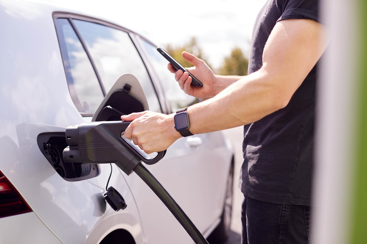 Snelladen is dat slecht voor de accu van je elektrische auto? ID.nl