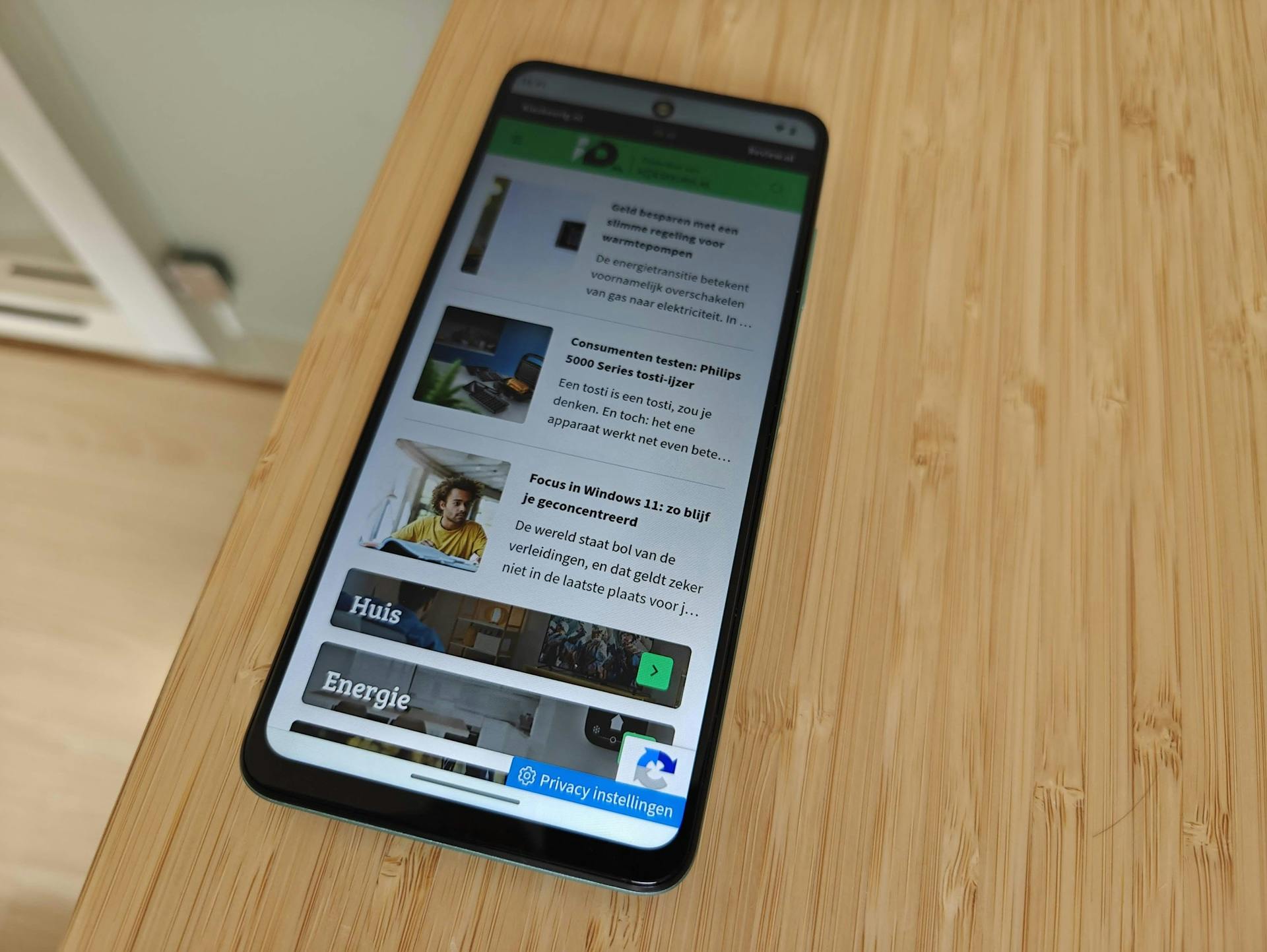 Het HD-scherm oogt niet zo scherp.