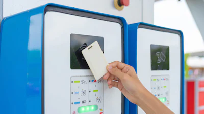 Zo laad je het goedkoopst je elektrische auto op