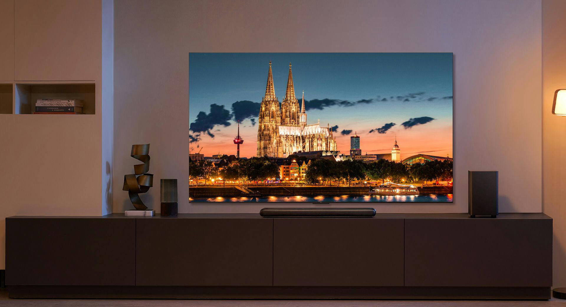 Review TCL 65C855 - Een subtopper met ambitie