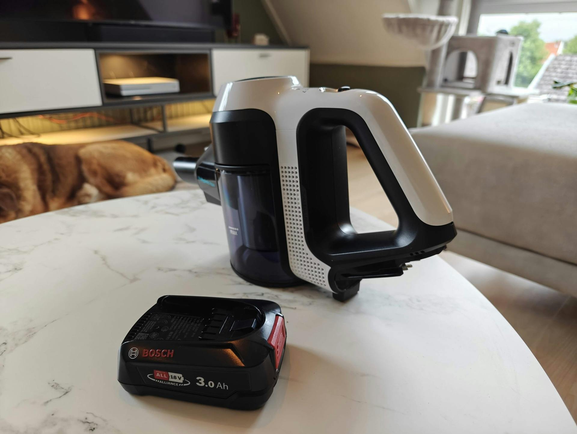 Review Bosch Unlimited 7 ProHygienic Aqua – Stofzuigen én dweilen met een slim accusysteem