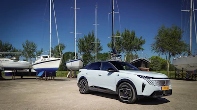 1000 km in de volledig elektrische Peugeot e-3008