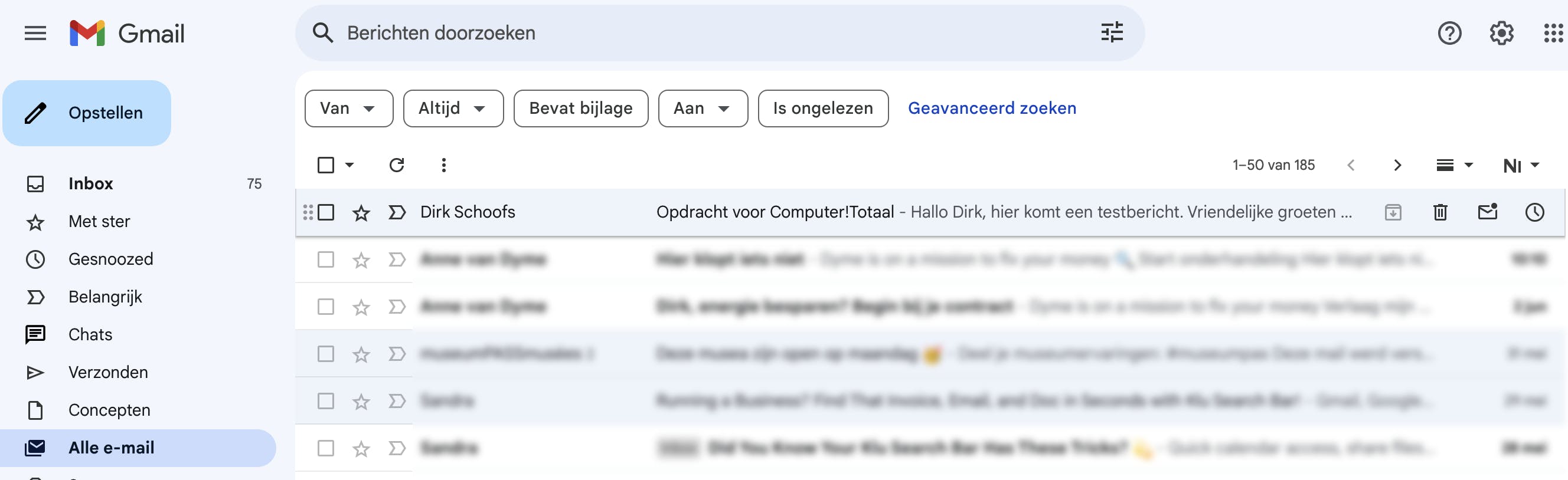 Alle gearchiveerde berichten blijven in de map Alle e-mail staan.