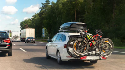 Mag ik met de zakelijke leaseauto naar het buitenland?