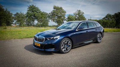 Rijtest: BMW i5 Touring geeft andere premium-merken het nakijken