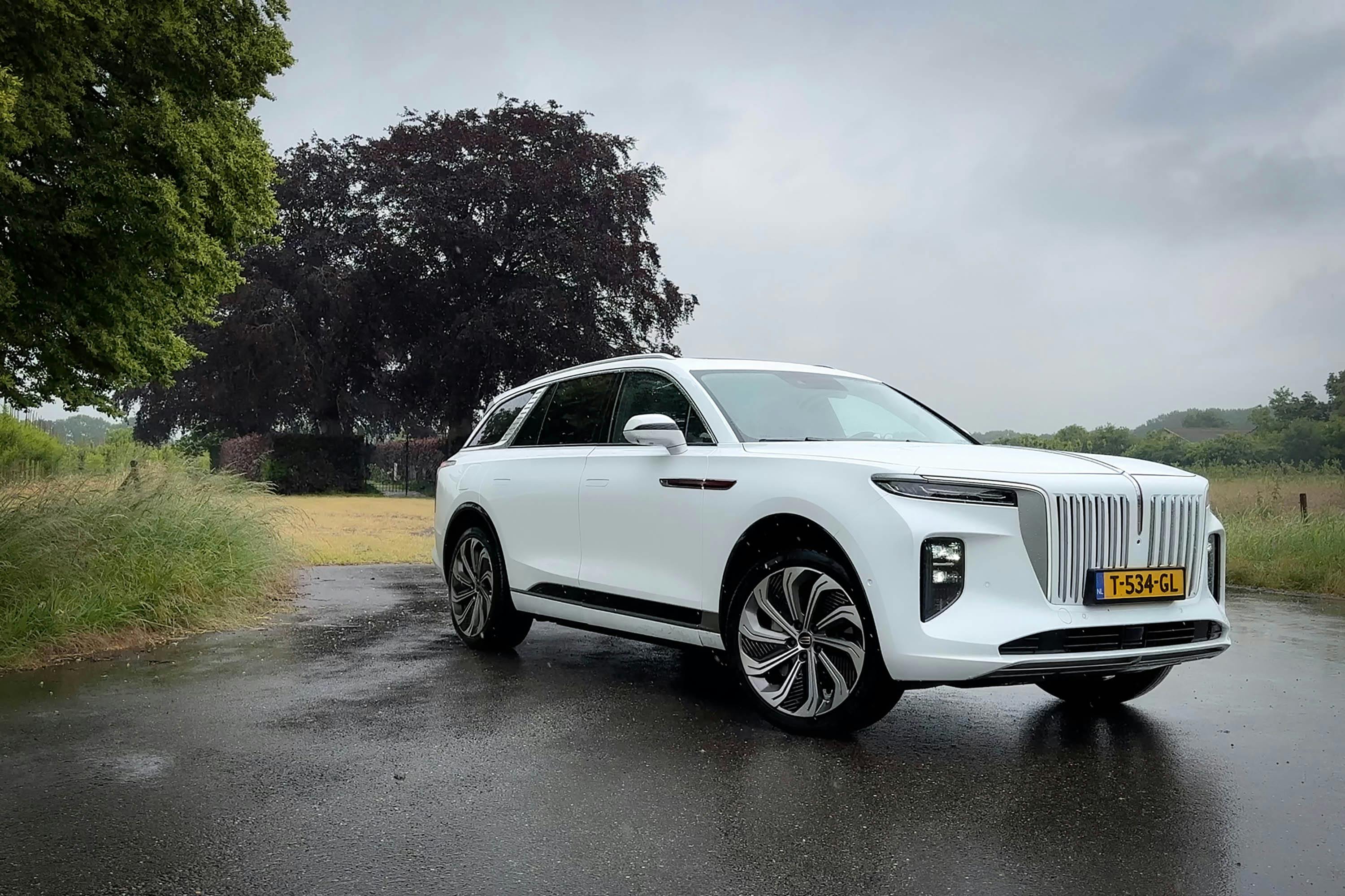 Hongqi e-hs9, hongqi ehs9, chinese rolls royce,