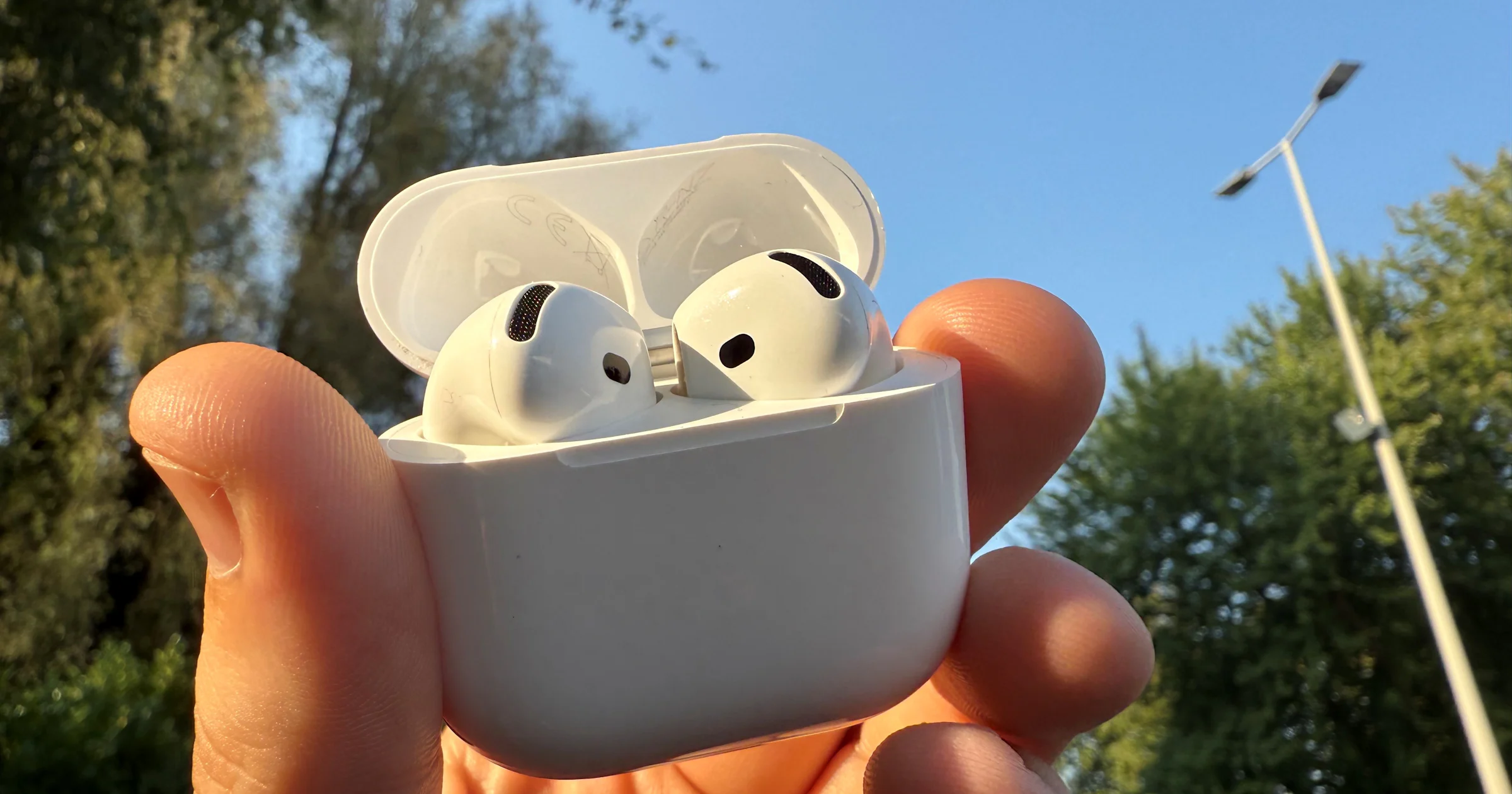Review Apple AirPods 4 - Ruisonderdrukking voor de massa