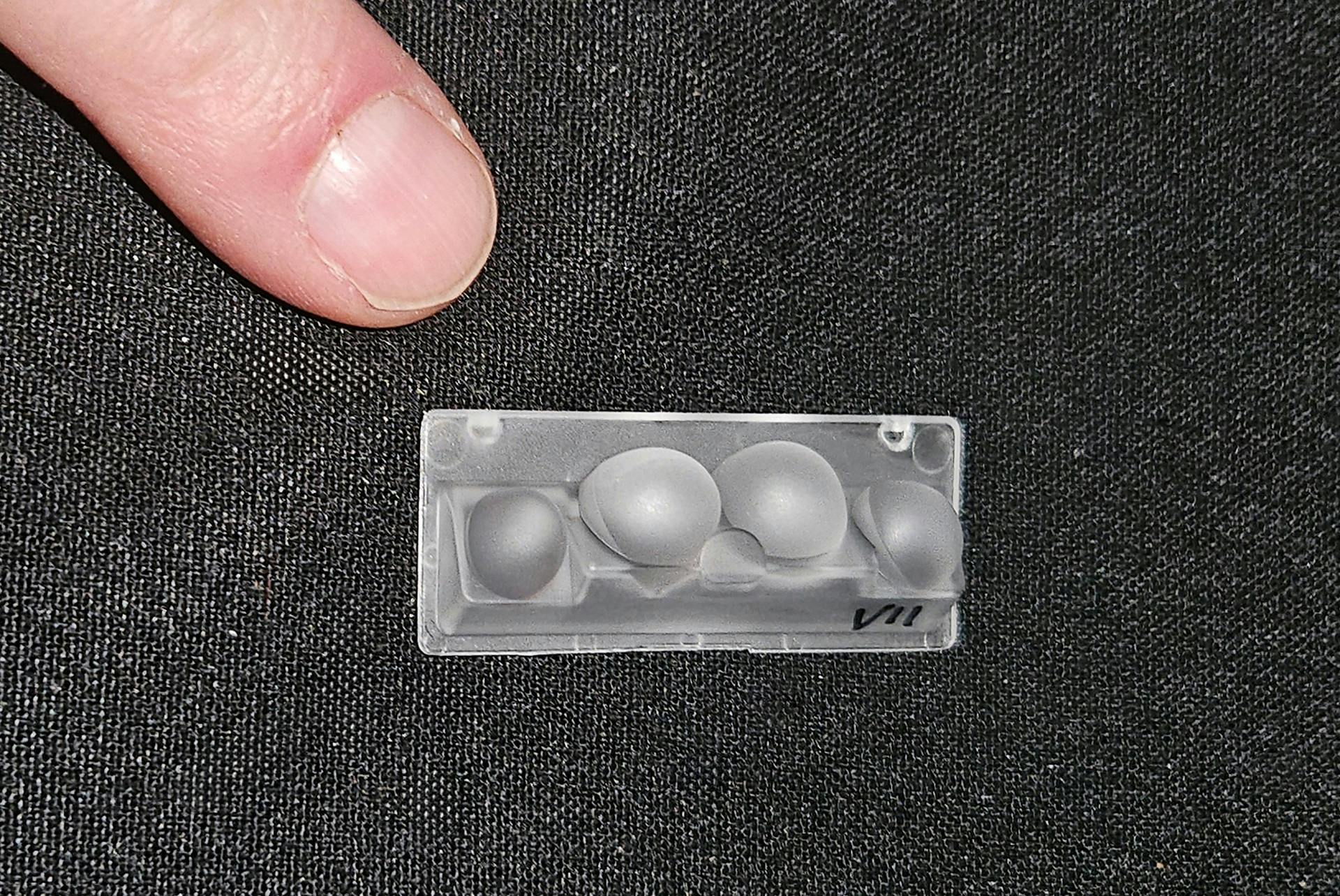 Een Philips Ambilight+-lens.