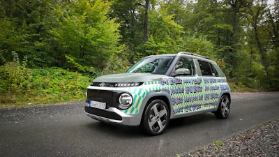 Video | De nieuwe Hyundai Inster rijdt niet zoals hij er uitziet