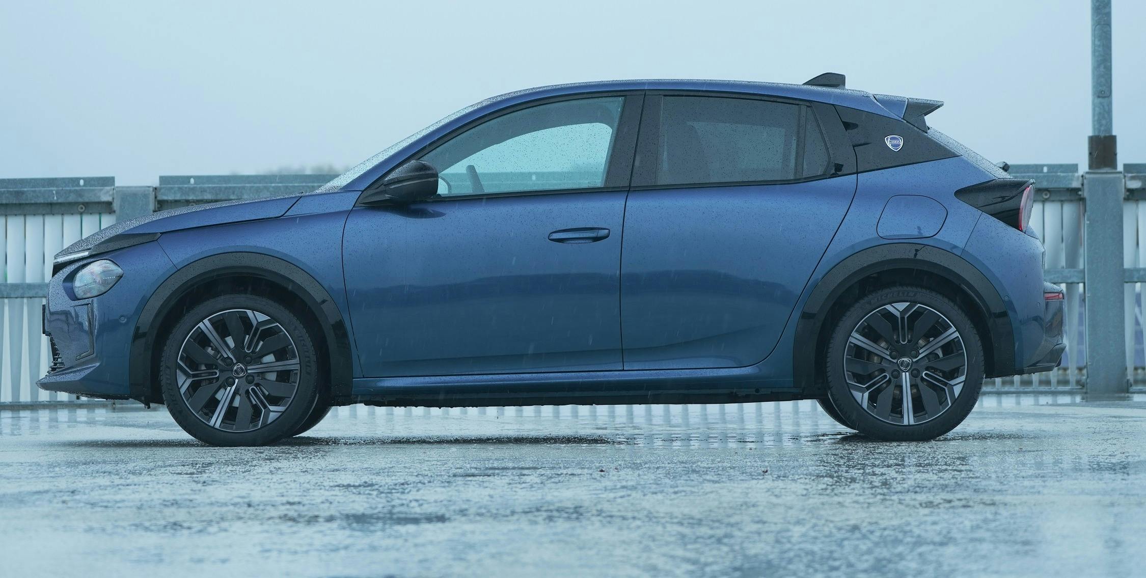 EV-test Lancia Ypsilon Electric: beproefde techniek met een grote strik eromheen