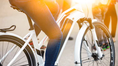 Krijgen jongeren te weinig beweging door elektrische fietsen?