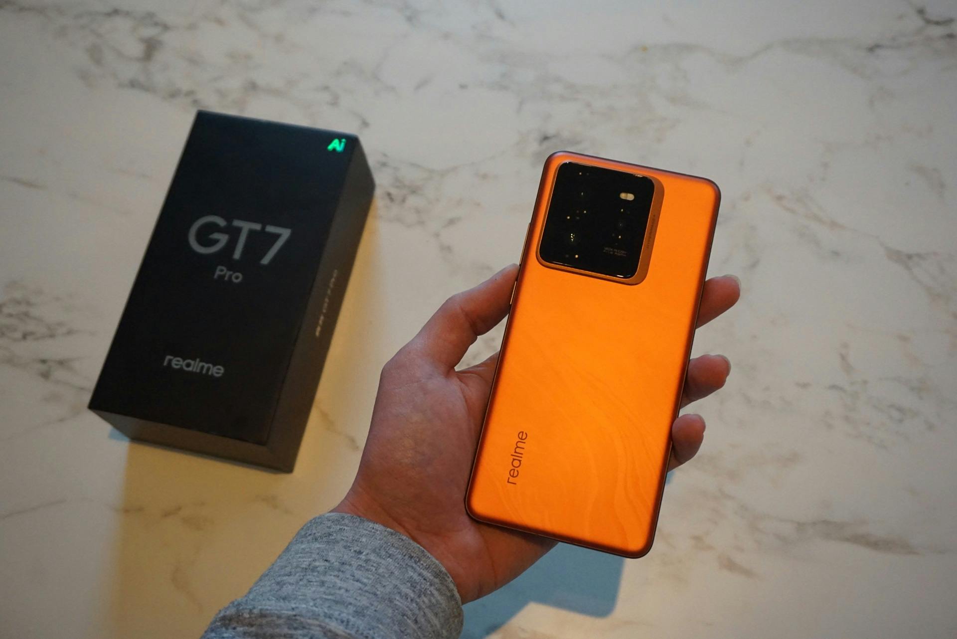 De Realme GT 7 Pro heeft echt een eigen smoel