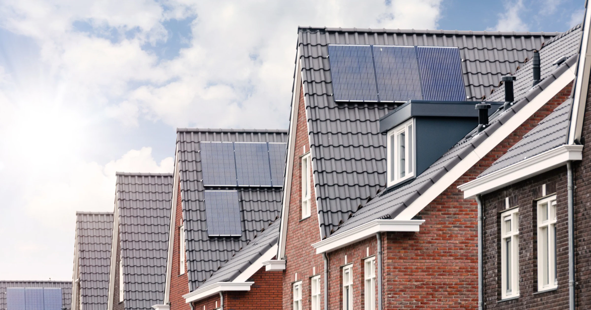 Bijna helft van zonnepanelenkopers kiest ook voor thuisbatterij