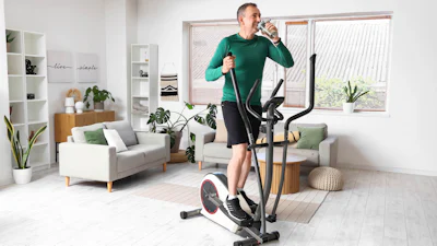 Van hometrainer tot loopband: zo blijf je fit zonder de sportschool