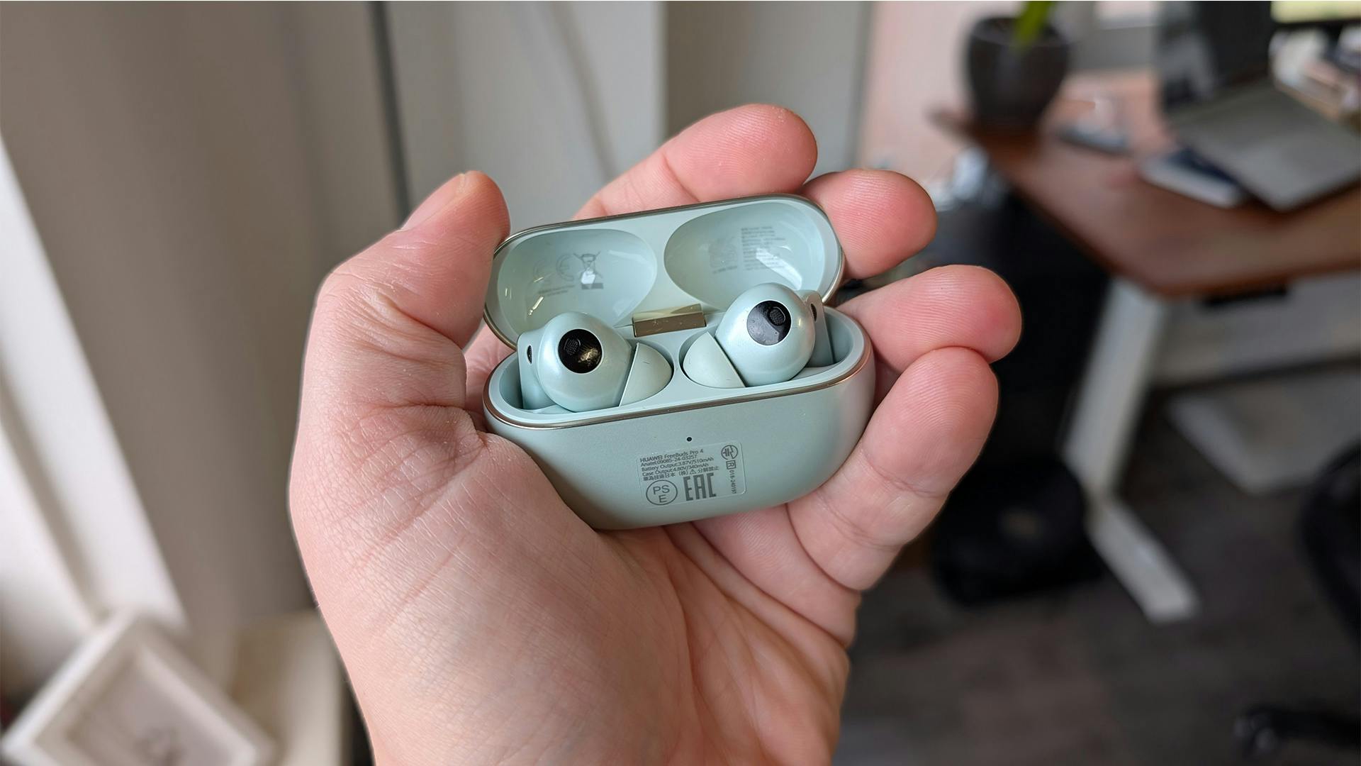 Review Huawei Freebuds Pro 4 - Concurrentie voor duurdere Sony-modellen