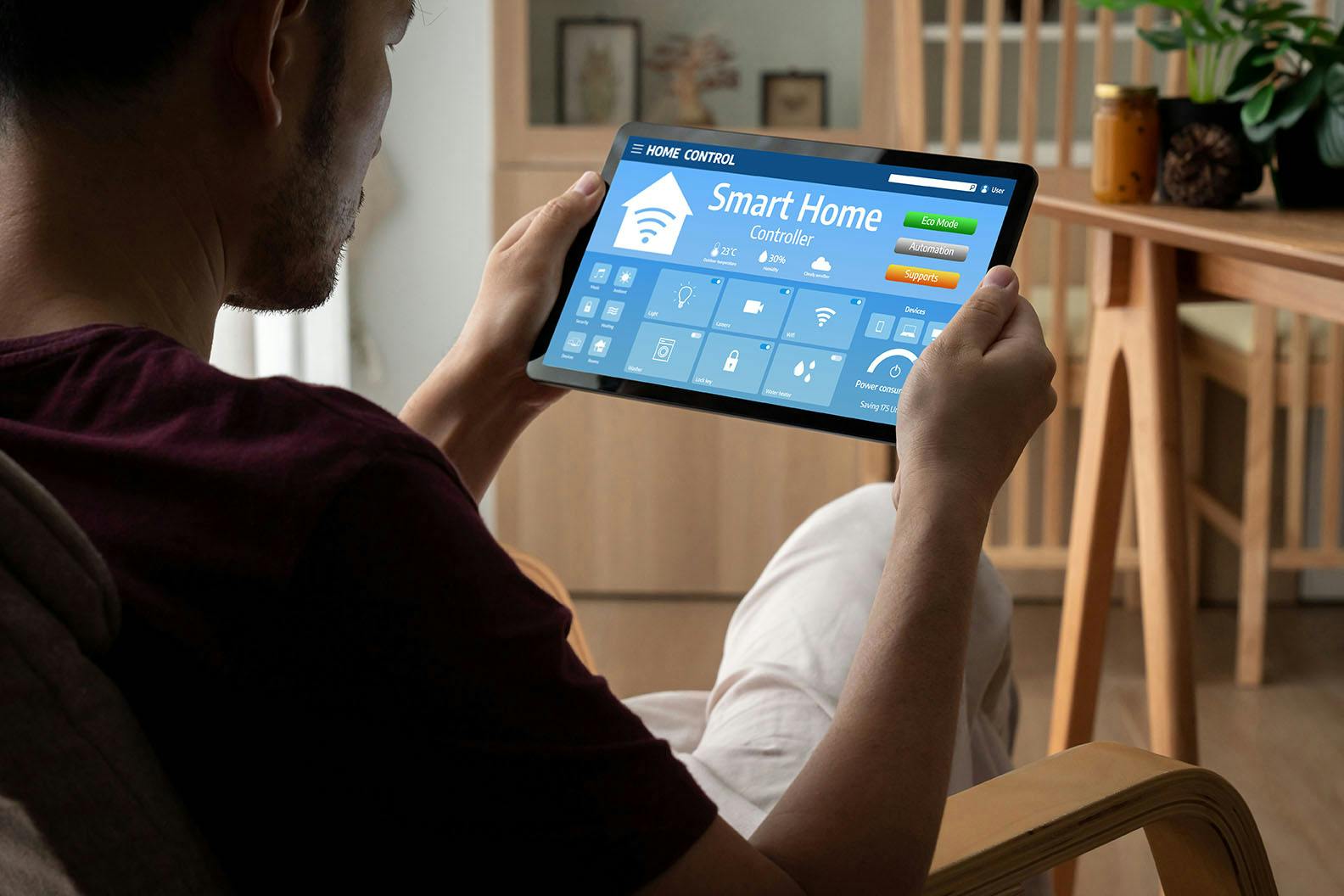 Bedien je slimme apparaten met een zelfgebouwd touchscreen