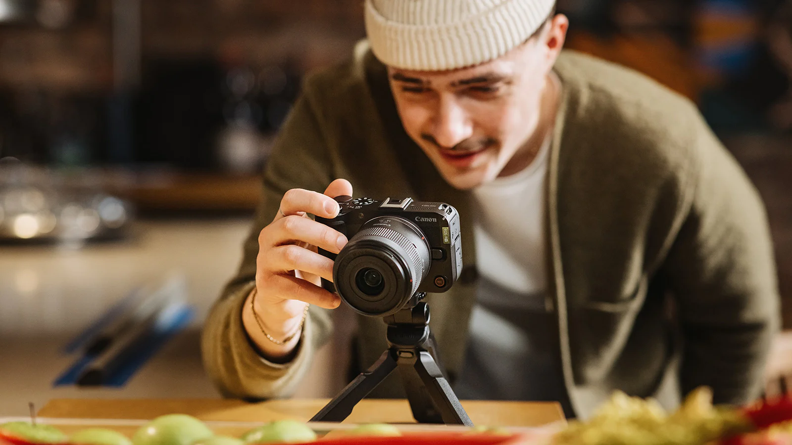Nieuw van Canon - Twee camera's en een zoomlens!