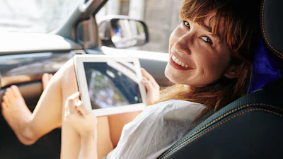 Kun je geen filmpjes kijken door wagenziekte? Daar is een app voor!