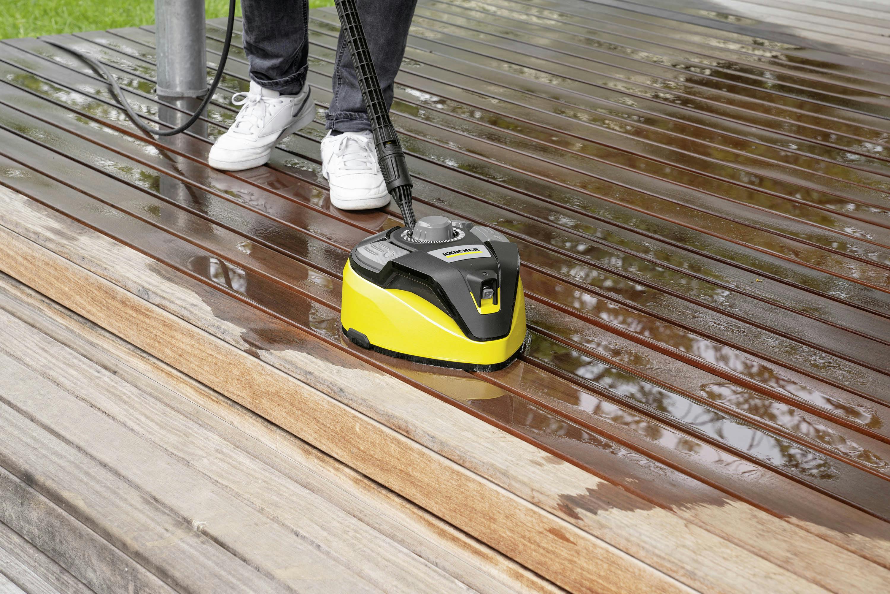 Houten vlonder terras schoonmaken