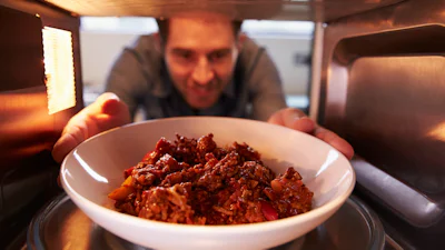 Solo of toch combi? Dit moet je weten als je een inbouw-magnetron zoekt