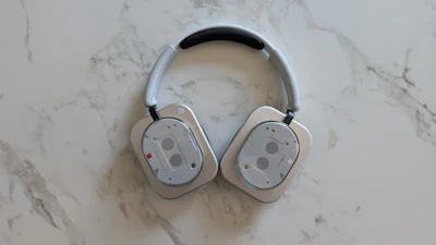 Review Nothing Headphone (1) – Duidelijk een eerste zet