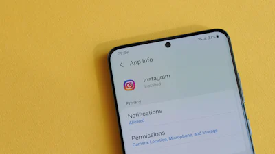 Nieuwe Instagram-woordmerk lijkt 'Instagzam' te spellen