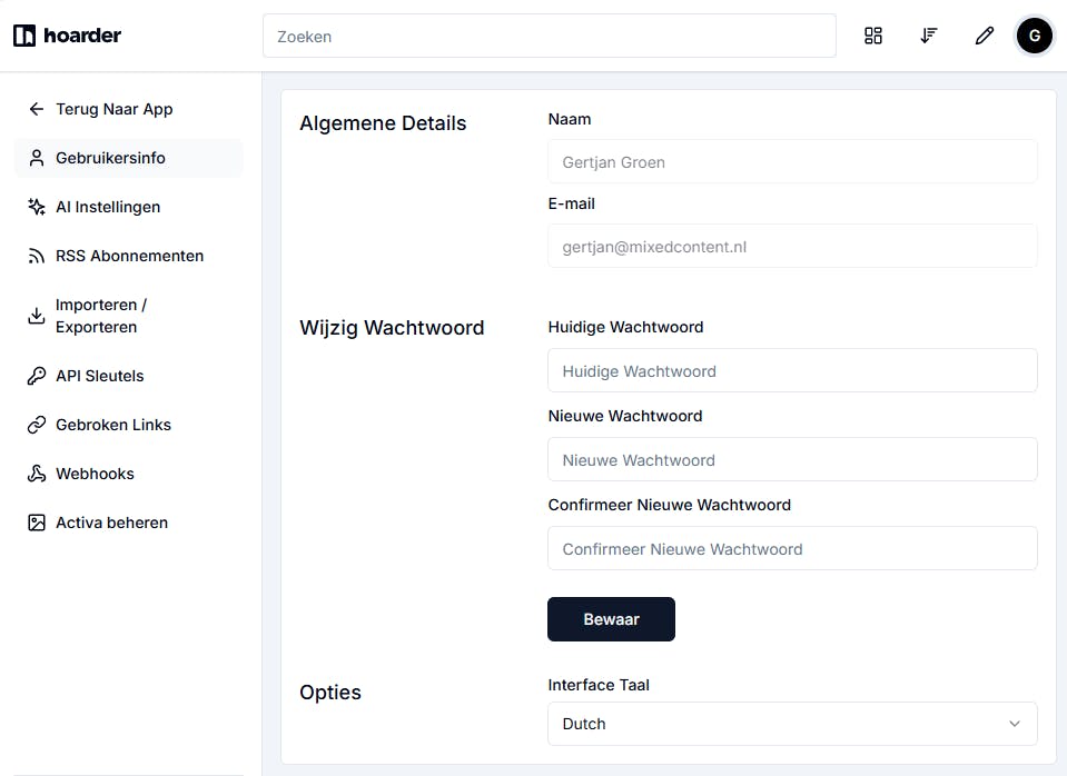 Via de instellingen kun je Hoarder op het Nederlands instellen.