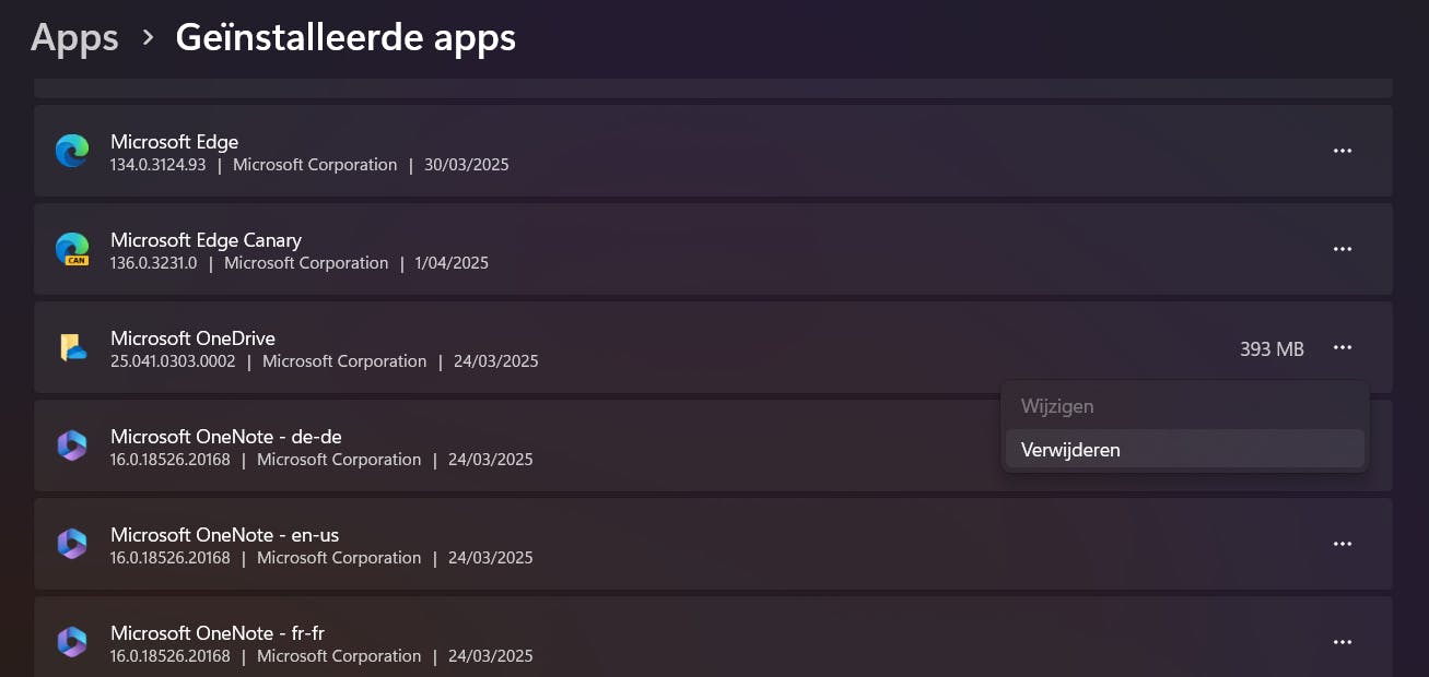 Verwijder OneDrive bij de Geïnstalleerde apps.