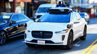 Robottaxi's vallen massaal stil op Chinese wegen