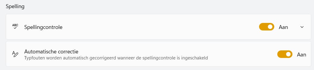 Schakel de spellingcontrole en de automatische correctie in.