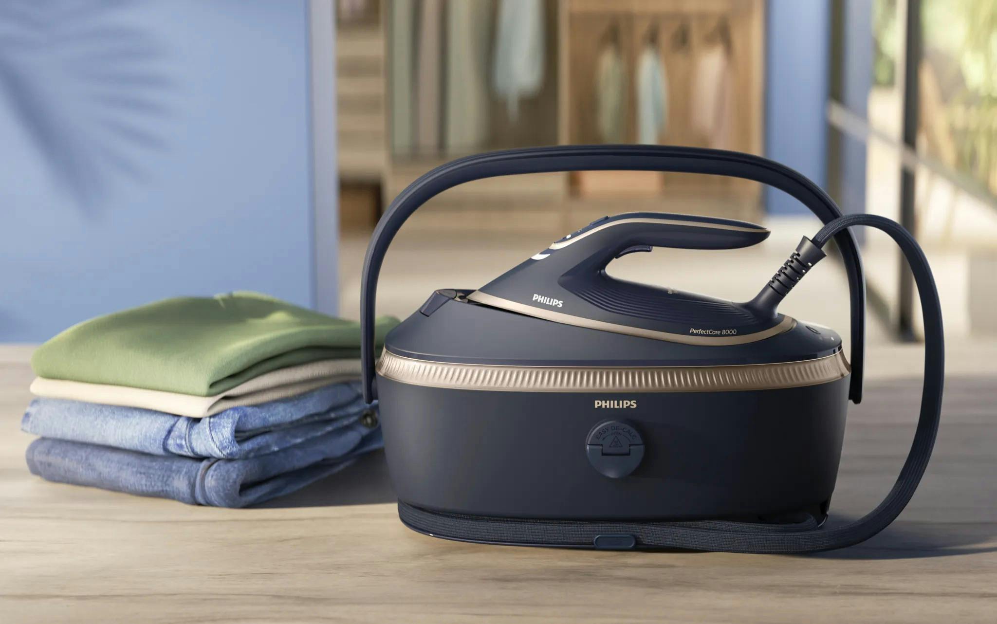 Nieuwe Philips PerfectCare 8000: slimme stoomgenerator met AI-bewegingssensor