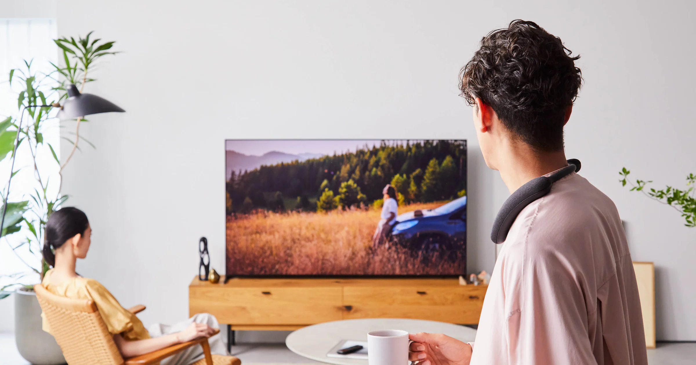 Sony Bravia Theatre U: nekbandspeaker die samen tv-kijken prettiger maakt