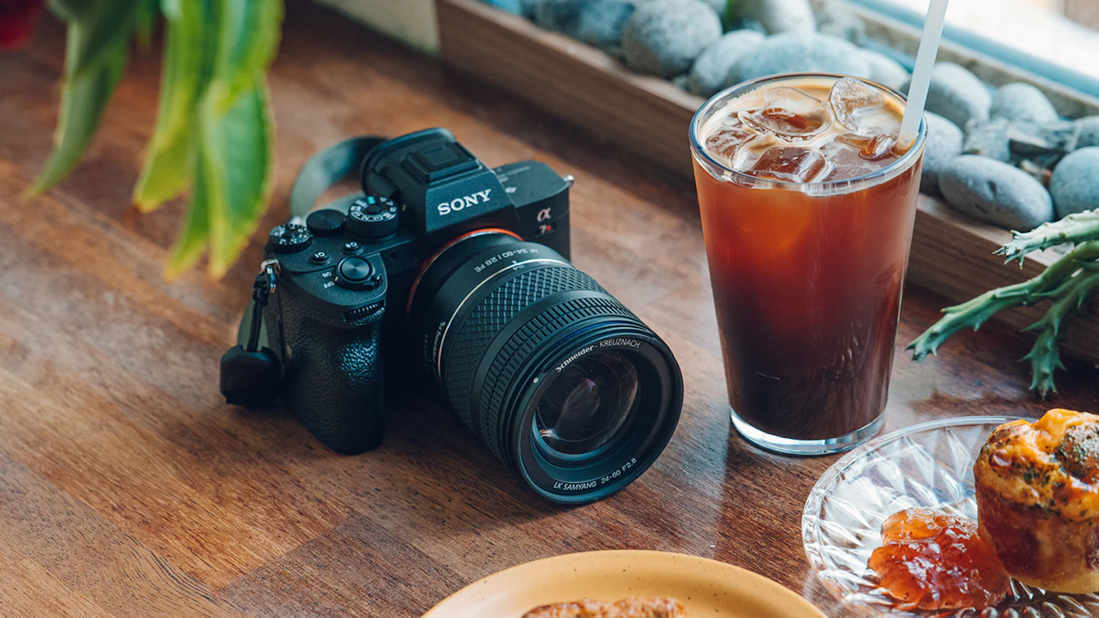 Schneider-Kreuznach x LK Samyang AF 24-60mm F2.8 FE