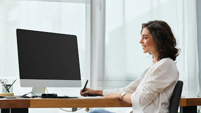 Waar voor je geld: 5 in hoogte verstelbare bureau's voor een ergonomische werkplek