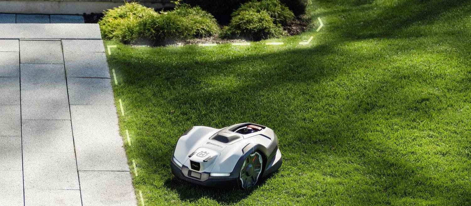 Husqvarna brengt vier nieuwe slimme robotmaaiers uit met AI-technologie